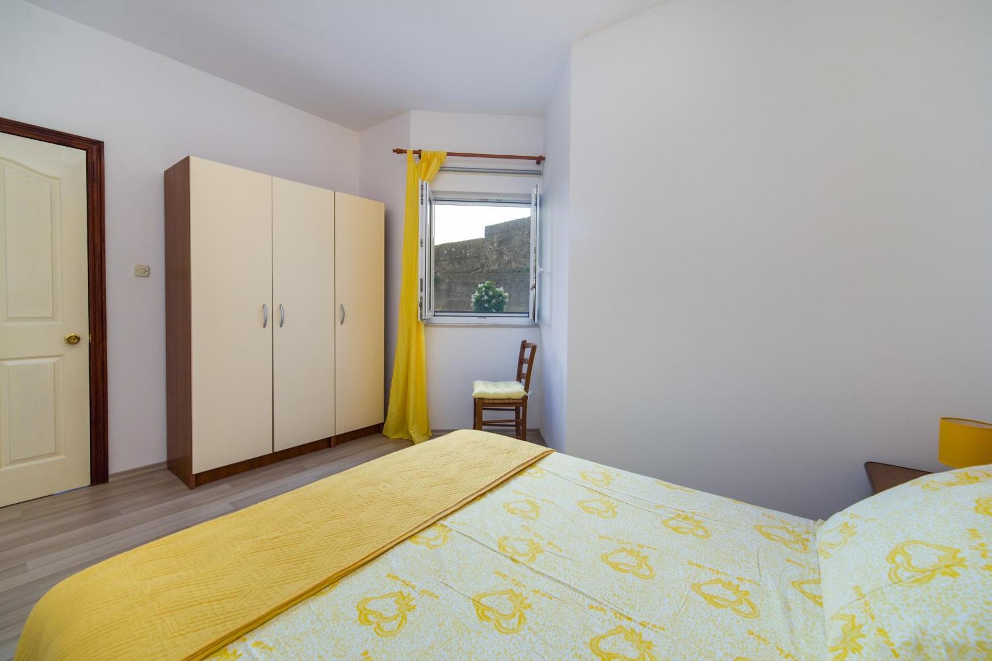 Apartments By The Sea Brist, Makarska - 11078 Habitación foto